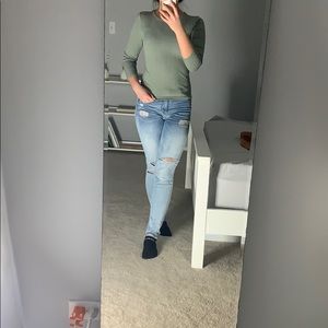 Quarter-length sleeve shirt!